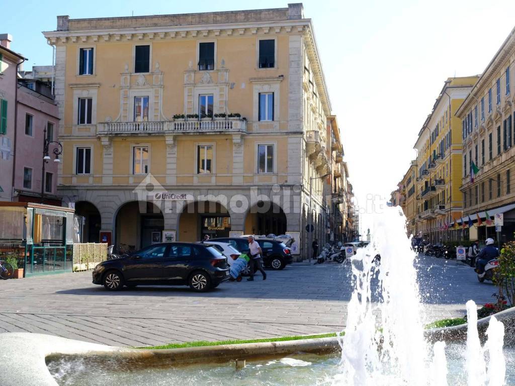 palazzo Unicredit