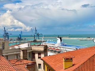 Foto - Vendita Trilocale, buono stato, Ancona, Riviera del Conero