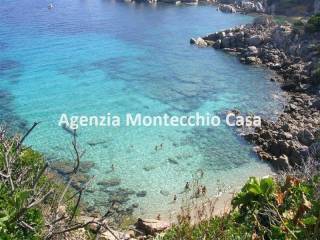 spiaggia nelle vicinanze