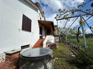 Foto - Vendita villa con giardino, San Giovanni in Marignano, Romagna