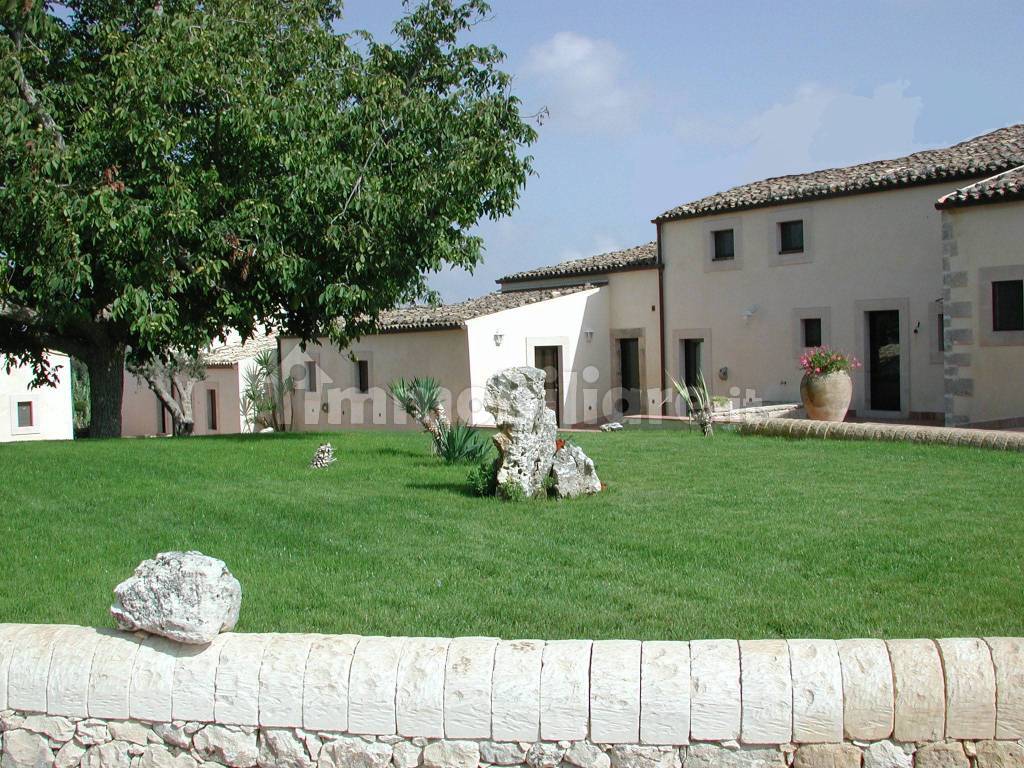 Tenuta a Noto