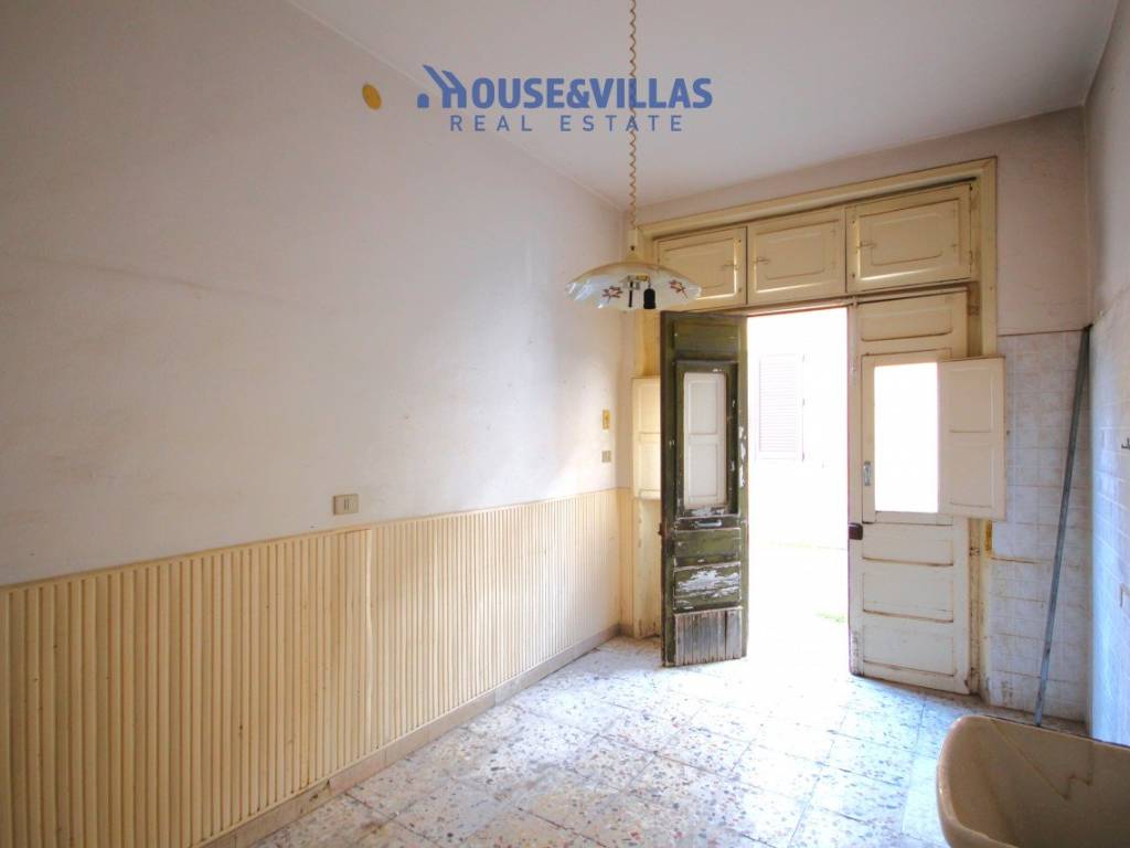 casa indipendente con terrazzo ad avola  19