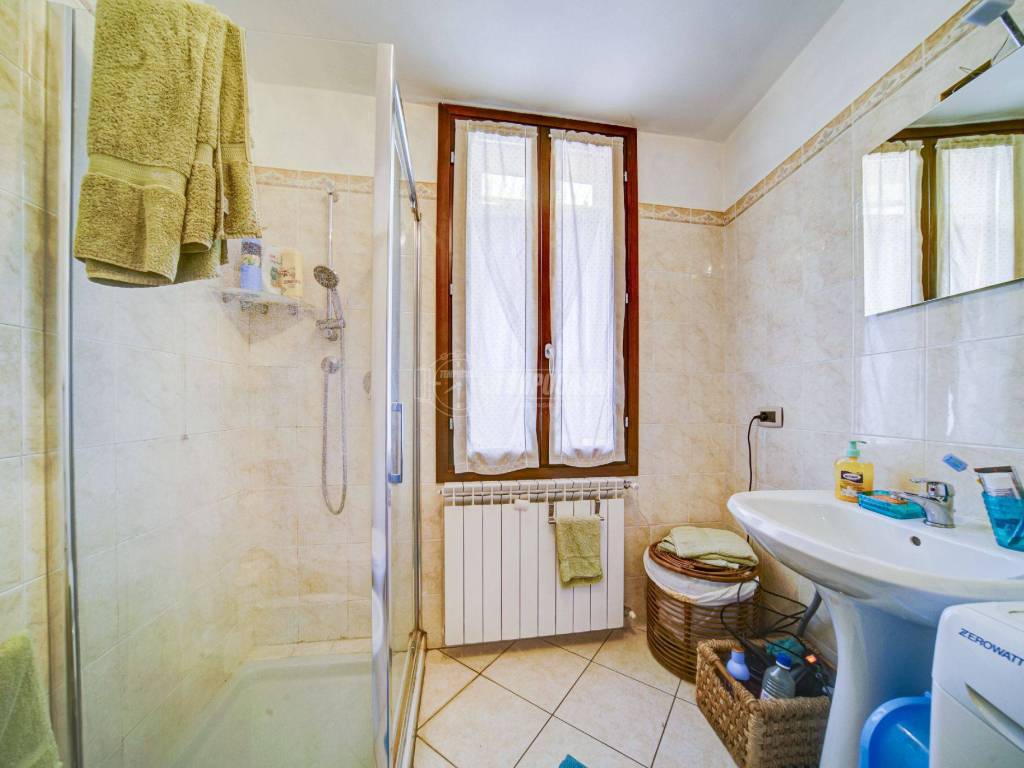 BAGNO IN CAMERA