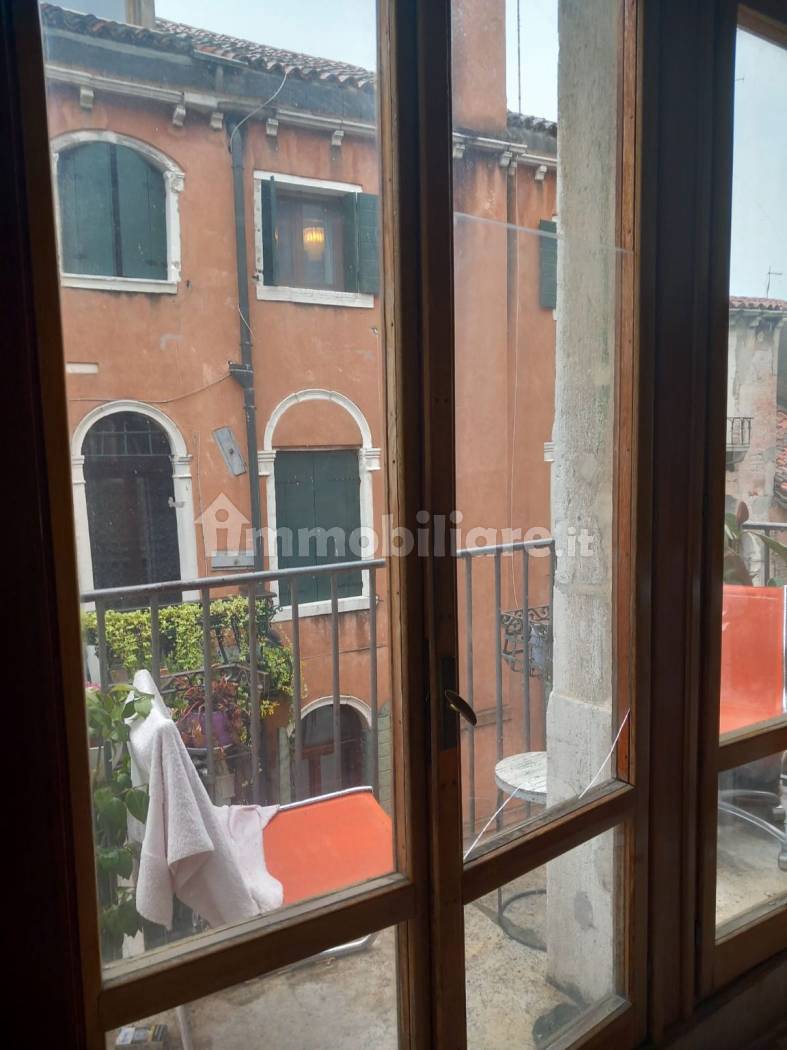 Appartamento in vendita a Venezia