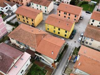 VILLA IN VENDITA A BUSSI SUL TIRINO PESCARA