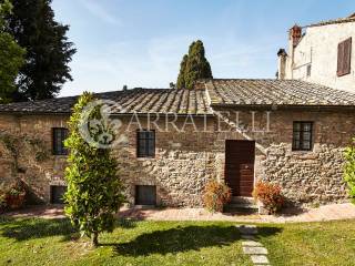 Villa d epoca con borgo e terreno a San Gimignano