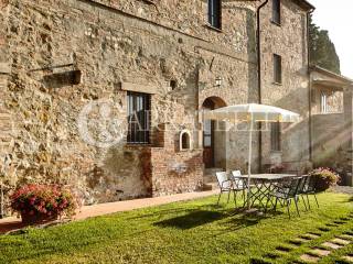 Villa d epoca con borgo e terreno a San Gimignano