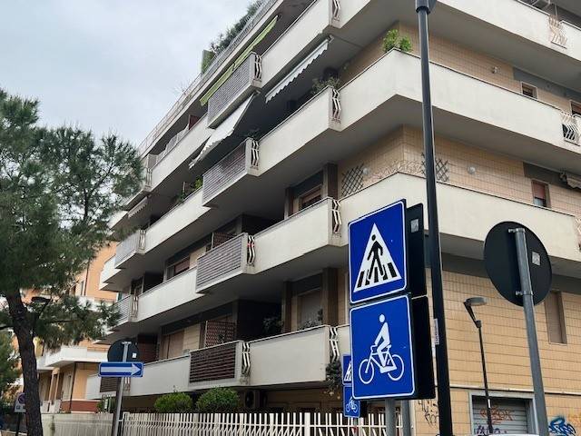 Ufficio - studio viale regina margherita, 91, lungomare - strada parco, pescara
