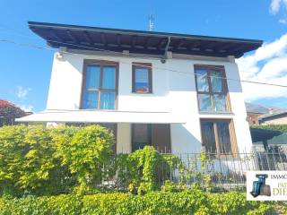 villa-indipendente-aosta-zona-prestigiosa-area-ver