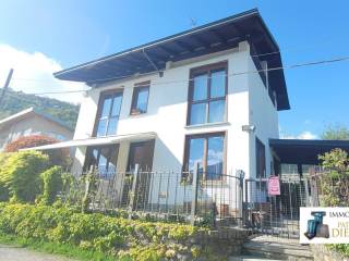 villa-indipendente-aosta-zona-prestigiosa-area-ver