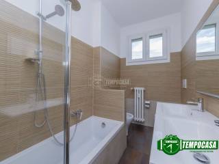 12 Bagno