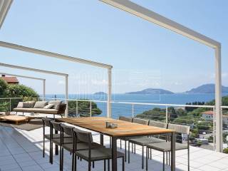 Terrazza con vista mare