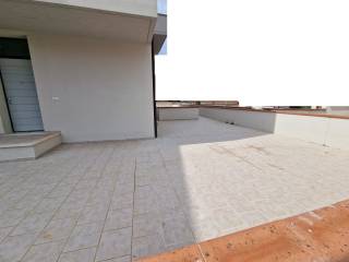 TERRAZZA/RESEDE