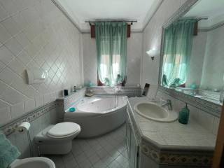 BAGNO (2)