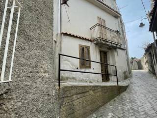 Foto - Vendita villa con giardino, Spadafora, Costa Tirrenica Messinese