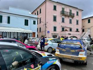 57° RALLY DAVANTI AL NEGOZIO