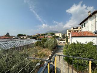 la vista dal balcone della cucina