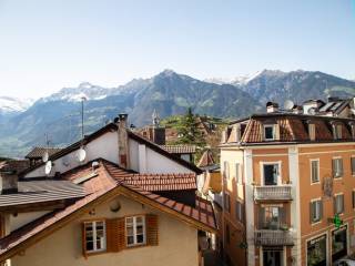 Trilocale con terrazza e fascino di un vecchio edificio, secondo piano - Foto 3