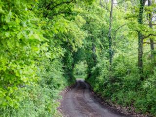 strada di accesso