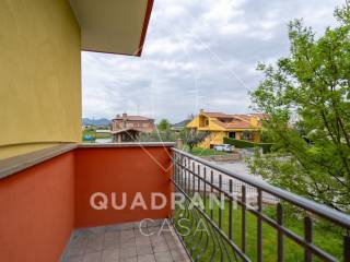 balcone porzione bifamiliare pernumia