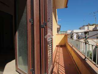 24-BALCONE CAMERA DA LETTO