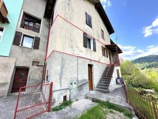 Foto - Vendita Bilocale con giardino, Castello Tesino, Dolomiti Trentine