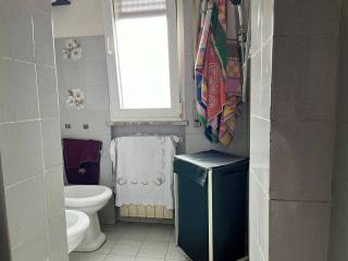 bagno secondo piano con doccia