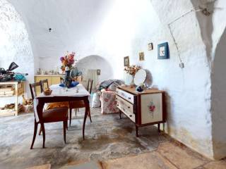 INTERNO TRULLI