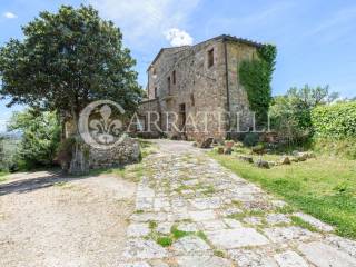 Casa colonica panoramica nel cuore del Chianti