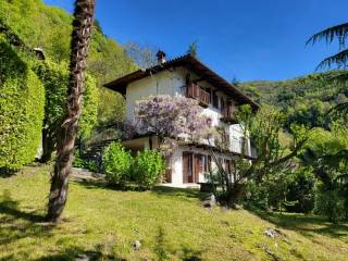 Foto - Vendita casa, giardino, Varallo, Valsesia