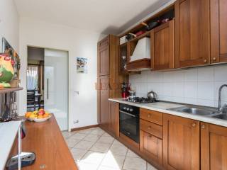 CUCINA INTERNO 2