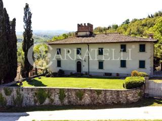 Villa d'epoca con giardino a Borgo San Lorenzo (1)