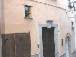 facciata casa Angelo Valogno (1).jpg
