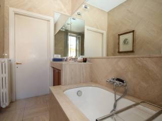 Bagno 2 di 3