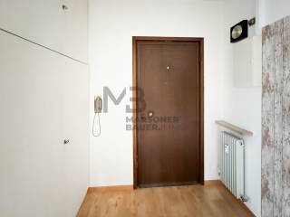 Eingangsbereich mit Garderobe - ingresso con guardaroba