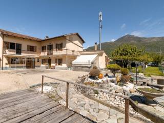 Foto - Vendita villa con giardino, Sant'Ambrogio di Torino, Val di Susa