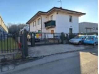 Esterno