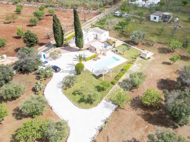 Trullo with swimming pool