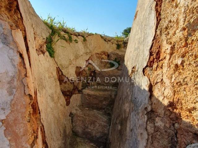 14 puglia salento marina di alliste trullo