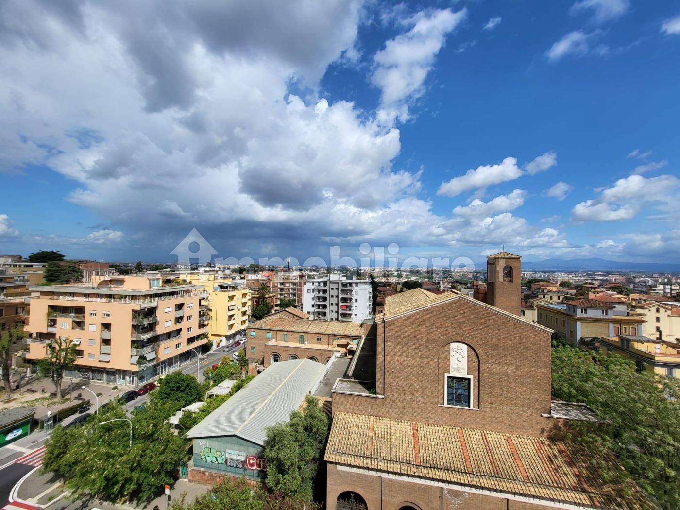 Appartamento in vendita a Roma