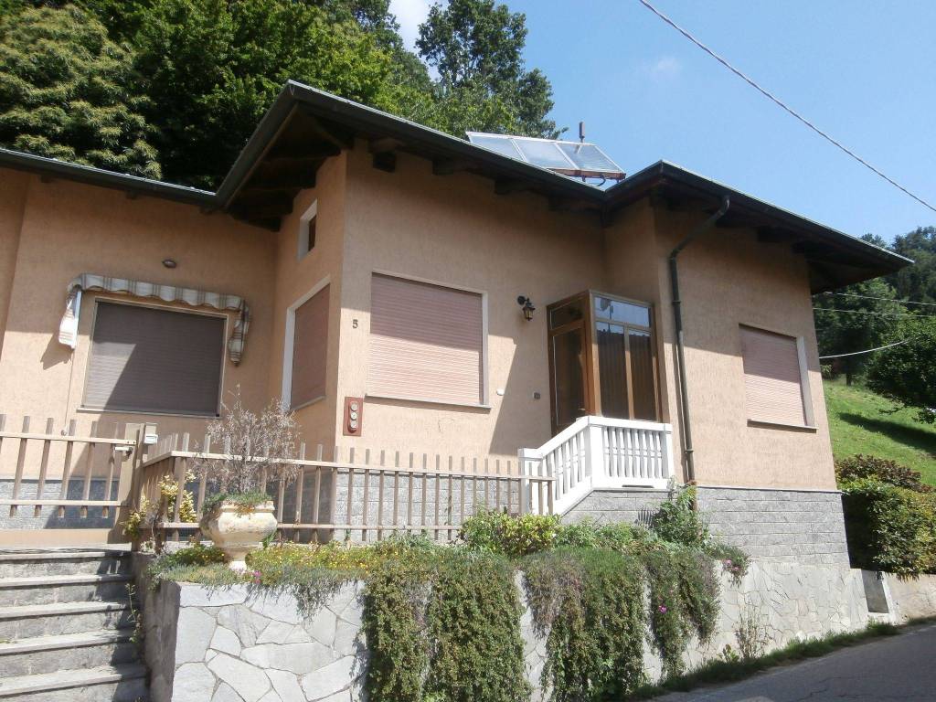 Villa unifamiliare frazione foglia 5, maglione-crosa, vallanzengo