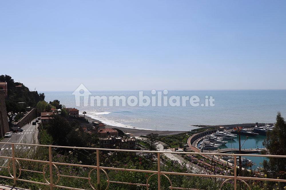 Ventimiglia-Ligurië-hotel-te-koop-le-46010-207