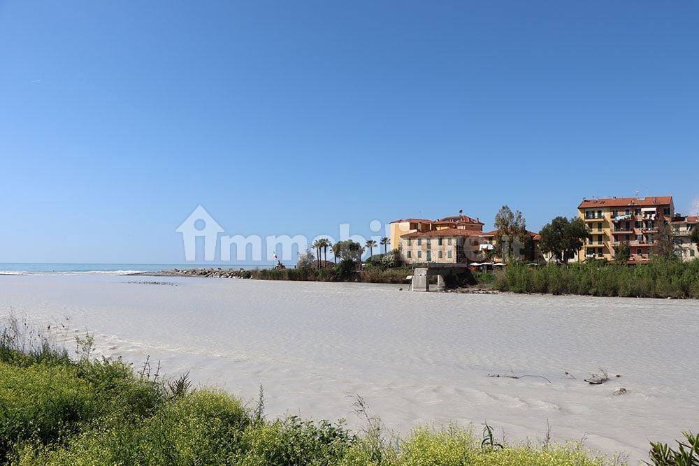 Ventimiglia-Ligurië-hotel-te-koop-le-46010-235