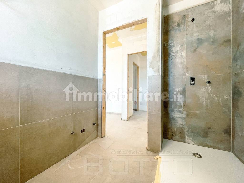 trilocale vendita verbania bagno wmk 0