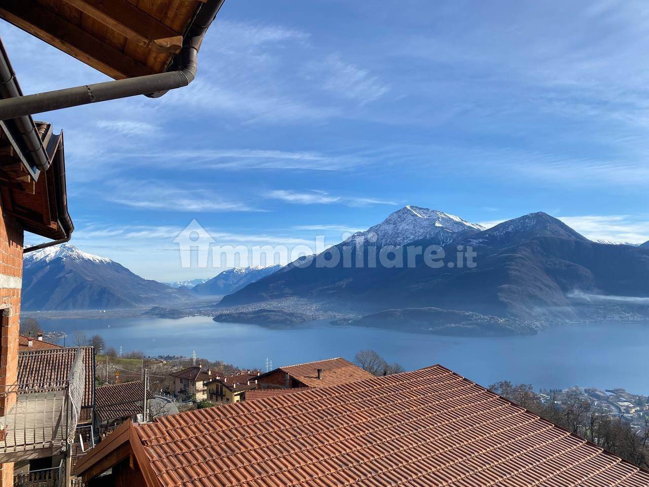 Casa indipendente in vendita a Gravedona ed Uniti