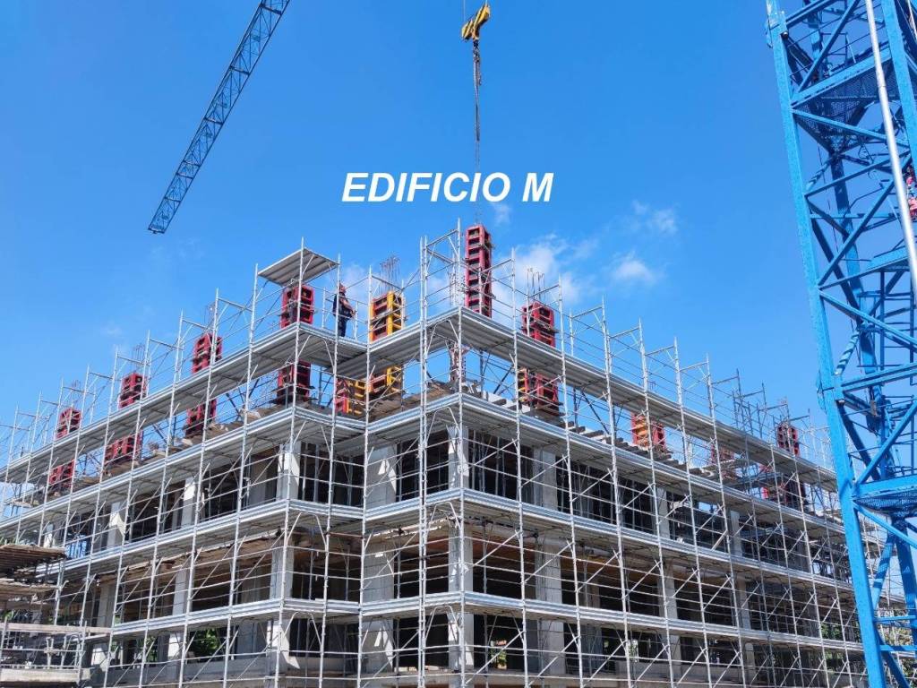 Edificio M in costruzione