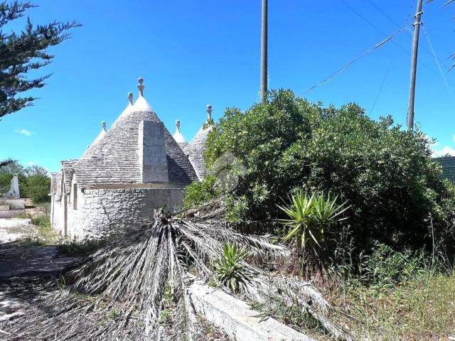 TRULLI