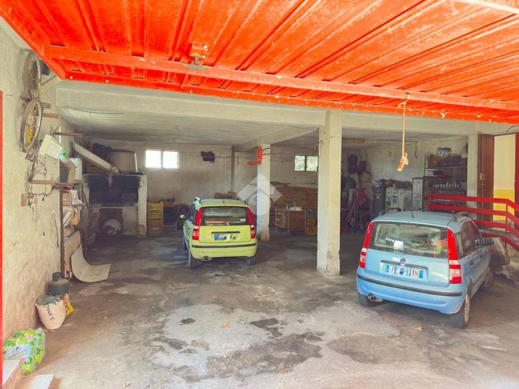 garage