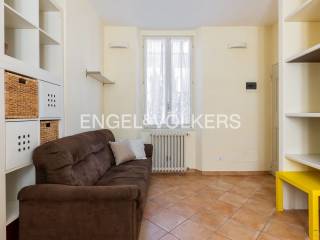2-room flat via Corsica 4, Colli Saragozza, Bologna