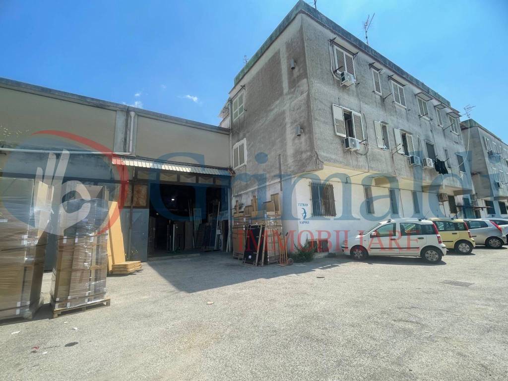 Capannone via masullo , 32, quarto
